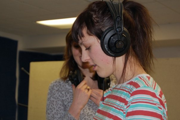 Allie Hanlon (aka Peach Kelli Pop) recording tambourine for The Felines track.