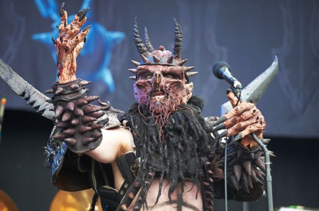 gwar-oderus-urungus-dave-brockie-650-430