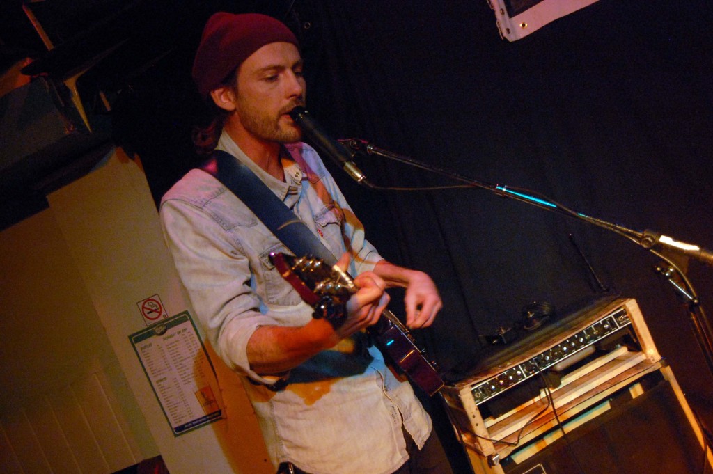 Crosss playing at the Dominion Tavern during MEGAPHONO in Ottawa, ON. Photo: Eric Scharf